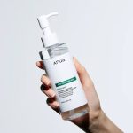 SKIN 1004- Madagascar Centella Light Cleansing Oil - Image 2